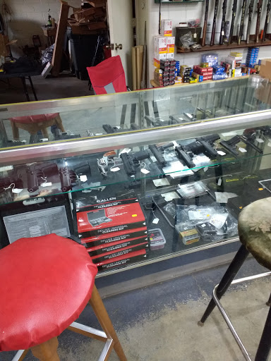 Gun Shop «American Outpost Armory», reviews and photos, 2323 OH-125, Amelia, OH 45102, USA
