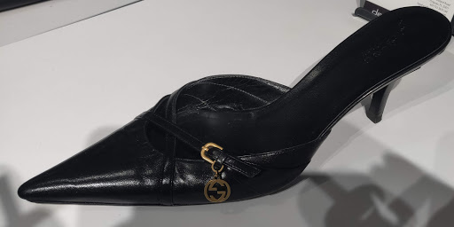 Dry Cleaner «Custom Shoe Repair & Dry Cleaners», reviews and photos, 1575 Maguire Rd #105, Ocoee, FL 34761, USA