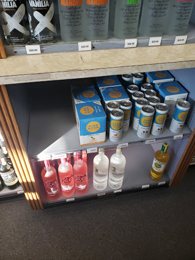 Liquor Store «Katonah Wine & Liquor Store», reviews and photos, 120 Katonah Ave, Katonah, NY 10536, USA