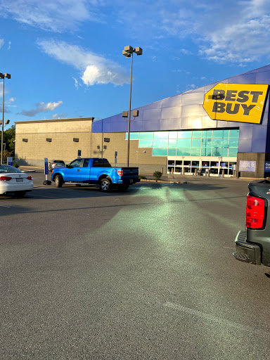 Electronics Store «Best Buy», reviews and photos, 5000 Alicia Dr, Bethel Park, PA 15102, USA