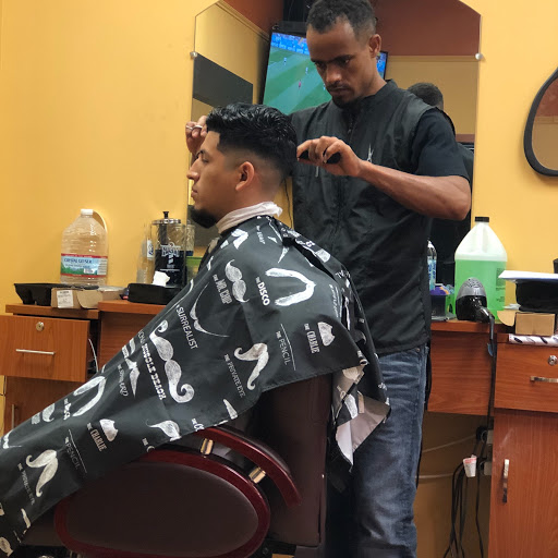 Barber Shop «Hi-top Barber Shop», reviews and photos, 6301 Little River Turnpike, Alexandria, VA 22312, USA