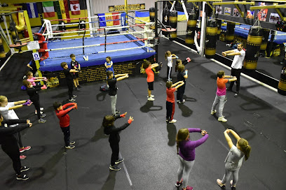 Escuela de Boxeo Segundos Fuera - Calle sabina, 38 poligono arboleda, 45200 Illescas, Toledo, Spain
