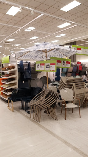 Department Store «Target», reviews and photos, 13505 20th Ave, College Point, NY 11356, USA