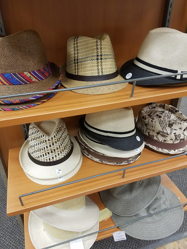 Clothing Store «Burlington Coat Factory», reviews and photos, 4293 Winston Ave #2, Covington, KY 41015, USA