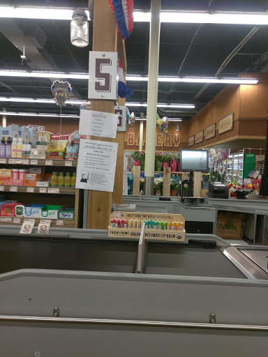 Grocery Store «Fresh Thyme Farmers Market- Troy MI», reviews and photos, 901 E Big Beaver Rd, Troy, MI 48083, USA