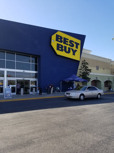 Electronics Store «Best Buy», reviews and photos, 230 Towne Center Dr, Compton, CA 90220, USA