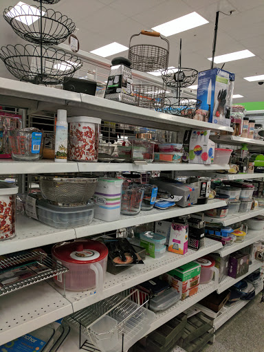 Clothing Store «Ross Dress for Less», reviews and photos, 711 W Redondo Beach Blvd, Gardena, CA 90247, USA