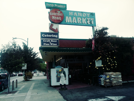 Grocery Store «Handy Market, Wine Store, Craft Beer Shop, Bottle Shop, Choice Meats», reviews and photos, 2514 W Magnolia Blvd, Burbank, CA 91505, USA