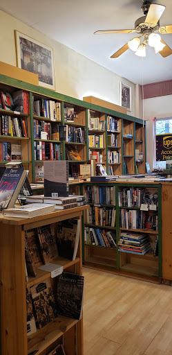 Book Store «Kazoo Books II», reviews and photos, 2413 Parkview Ave, Kalamazoo, MI 49008, USA