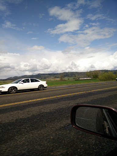 Golf Course «Oak Knoll Golf Course & Driving Range», reviews and photos, 6335 OR-22, Independence, OR 97351, USA