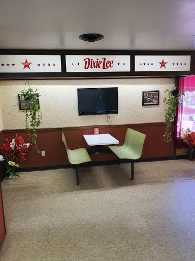 Dixie Lee Fried Chicken Best Fast Food Restaurant image 5