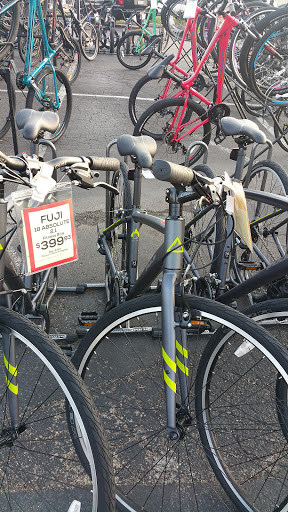 Bicycle Store «Sun & Ski», reviews and photos, 2438 W Anderson Ln, Austin, TX 78757, USA