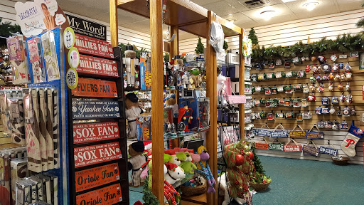 Gift Shop «Winterwood Gift & Christmas Shoppe», reviews and photos, 3137 U.S. 9, Rio Grande, NJ 08242, USA