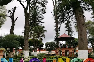 Kiosko del Hidalgo Park image