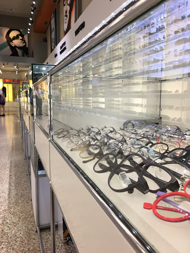 Optician «Framed Eyewear», reviews and photos, 620 Lincoln Rd, Miami Beach, FL 33139, USA