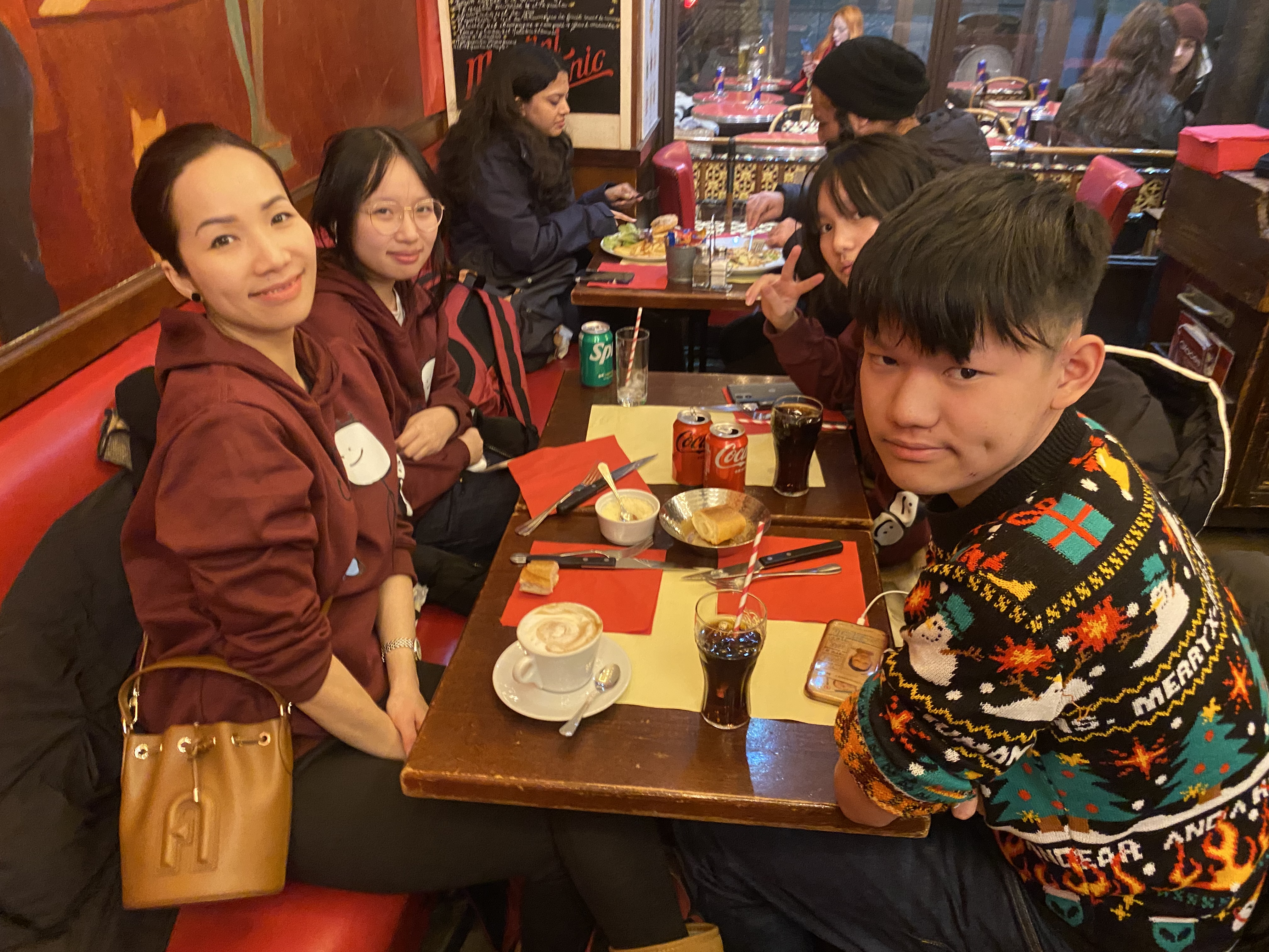 Photo n° 1 de l'avis de Thì.a fait le 24/12/2023 à 19:59