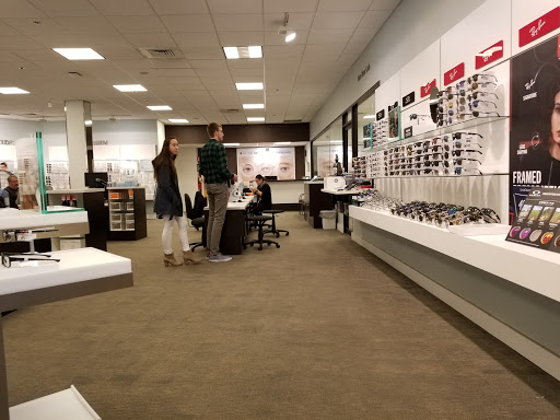 Eye Care Center «LensCrafters», reviews and photos, 11784 Lee Jackson Memorial Hwy, Fairfax, VA 22033, USA