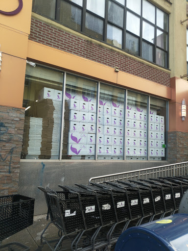 Grocery Store «Chestnut Grocery», reviews and photos, 700 Myrtle Ave, Brooklyn, NY 11205, USA