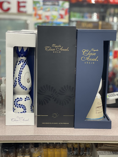 Liquor Store «Boulevard Fine Wine & Spirits», reviews and photos, 10995 Owings Mills Blvd #108, Owings Mills, MD 21117, USA