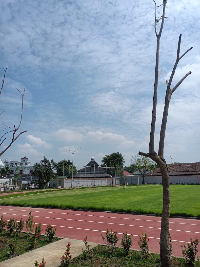 Gambar Stadion Mini Surakarta