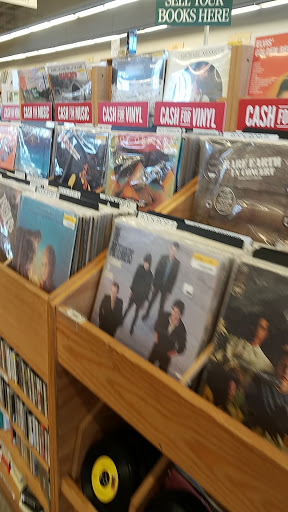 Book Store «Half Price Books», reviews and photos, 2226 S Randall Rd, Algonquin, IL 60102, USA