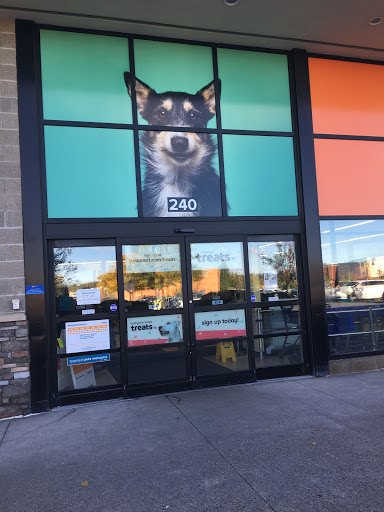 Pet Supply Store «PetSmart», reviews and photos, 70 Worcester-Providence Turnpike #240, Millbury, MA 01527, USA