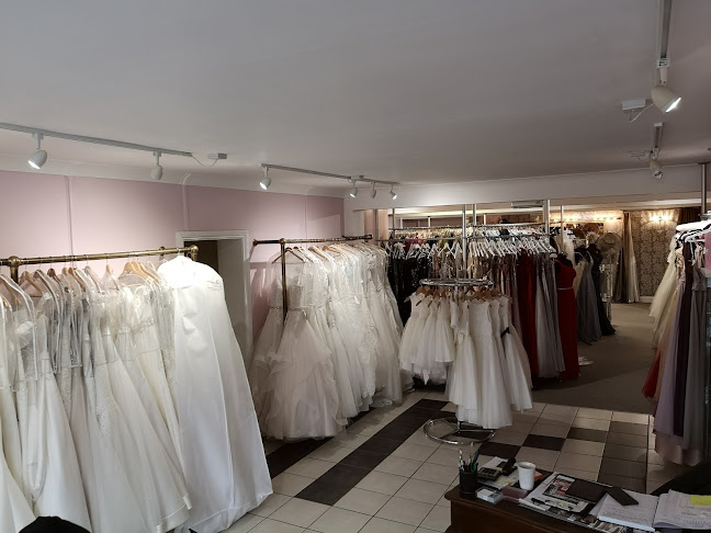 Reviews of Caroline's Wedding Studio in Telford - Event Planner