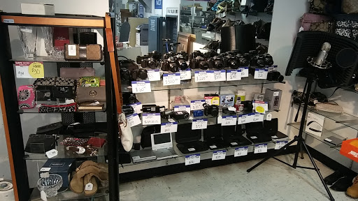 Pawn Shop «Cash America Pawn», reviews and photos, 4933 S Peoria Ave, Tulsa, OK 74105, USA