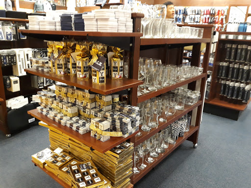 Book Store «Yale University Bookstore», reviews and photos, 77 Broadway, New Haven, CT 06511, USA
