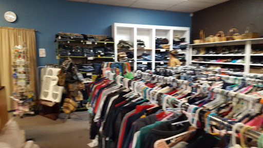 Thrift Store «Dog Junkies Thrift Store», reviews and photos, 4611 N Rancho Dr, Las Vegas, NV 89130, USA