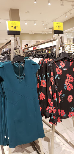 Clothing Store «Express», reviews and photos, 1400 Willowbrook Mall, Wayne, NJ 07470, USA