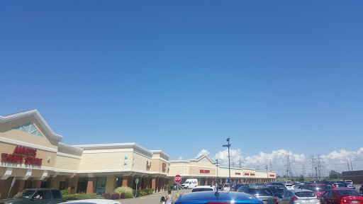 Thrift Store «AMVETS West Seneca», reviews and photos, 1900 Ridge Rd, West Seneca, NY 14224, USA