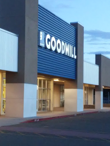 Thrift Store «Goodwill Industries of New Mexico - San Mateo», reviews and photos