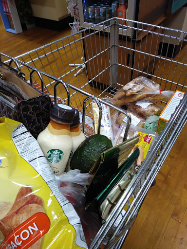 Discount Store «Glenwood Foods At Greencastle - Discount Groceries», reviews and photos, 11440 Grindstone Hill Rd, Greencastle, PA 17225, USA