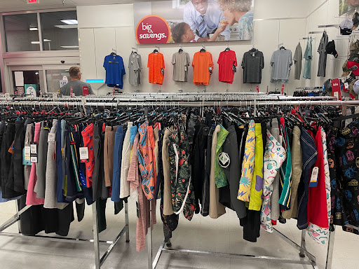 Department Store «Bealls Outlet», reviews and photos, 2710 Tamiami Trail E, Naples, FL 34112, USA