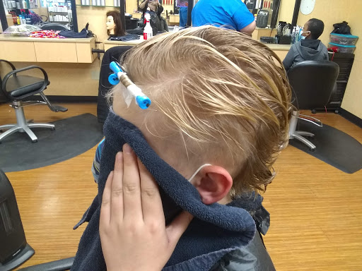 Hair Salon «SmartStyle Hair Salon», reviews and photos, 10504 S 15th St, Bellevue, NE 68123, USA