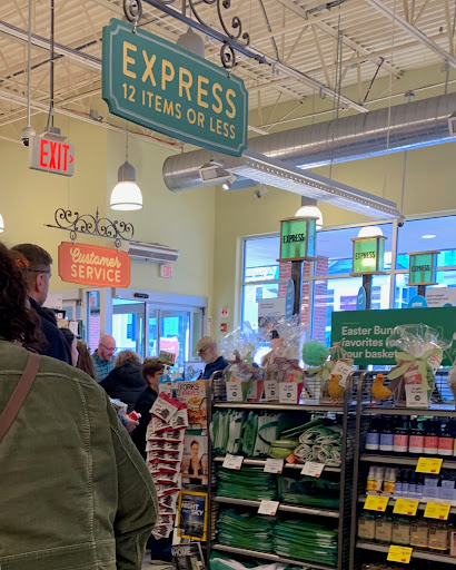 Grocery Store «Whole Foods Market», reviews and photos, 808 Massachusetts Ave, Arlington, MA 02476, USA