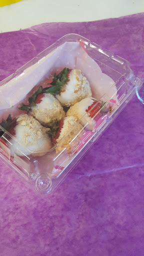 Florist «Crystals Flower and Gift Shop», reviews and photos, 4313 Nannie Helen Burroughs Ave NE, Washington, DC 20019, USA