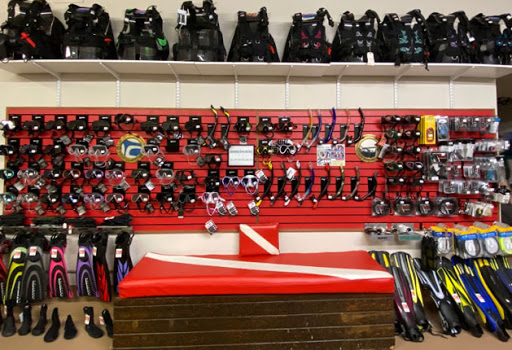 Dive Shop «Divers Discount Florida», reviews and photos, 2071 South Federal Highway, Fort Lauderdale, FL 33316, USA