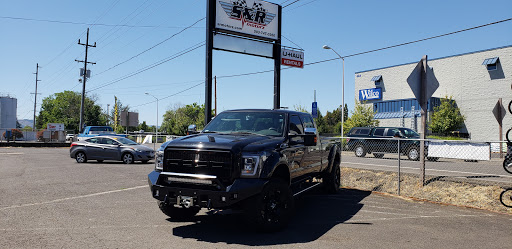 Trailer Hitch Supplier «S&R Motorz Inc», reviews and photos, 731 W Baseline St suite#1, Cornelius, OR 97113, USA