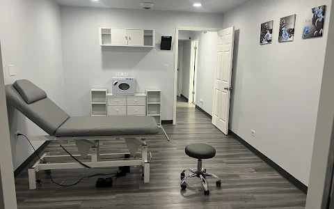 RUN IT UP: SPORTS SCIENCE LAB & RUN IT UP: CRYOTHERAPY RECOVERY SERVICES image