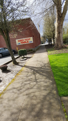 Hardware Store «Harbor Freight Tools», reviews and photos, 1335 N Mason St, Portland, OR 97217, USA