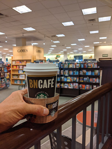 Book Store «Barnes & Noble», reviews and photos, 800 Settlers Ridge Center Dr, Pittsburgh, PA 15205, USA