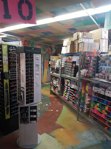 Art Supply Store «Artist & Craftsman Supply Long Island City», reviews and photos, 34-09 Queens Blvd, Long Island City, NY 11101, USA
