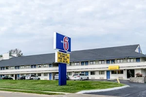 Motel 6 Florence, KY - Cincinnati Airport image