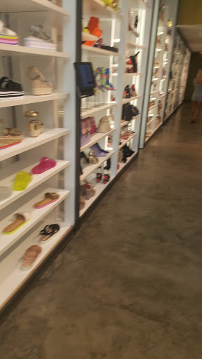 Shoe Store «Aldo Shoes», reviews and photos, 751 Collins Ave, Miami Beach, FL 33139, USA