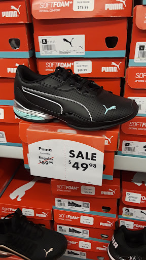 Shoe Store «Shoe Carnival», reviews and photos, 321 NW Loop 410, San Antonio, TX 78216, USA