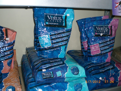 Pet Groomer «Plush Pups Dog Grooming & Pet Supplies», reviews and photos, 2335 Huntingdon Pike, Huntingdon Valley, PA 19006, USA