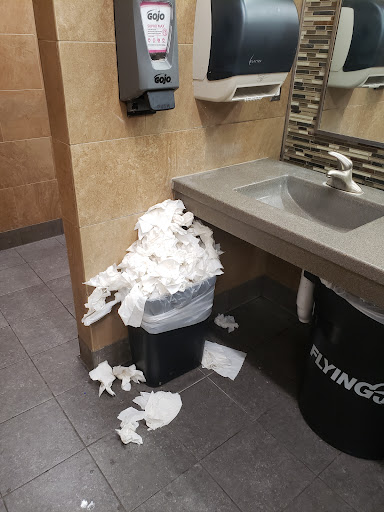 Gas Station «Flying J», reviews and photos, 520 S State Rd 39, Lebanon, IN 46052, USA