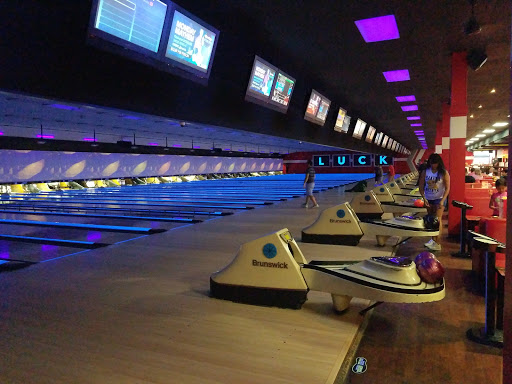 Bowling Alley «AMF Visalia Lanes», reviews and photos, 1740 W Caldwell Ave, Visalia, CA 93277, USA